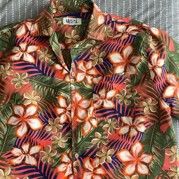 Hawaiian Shirt Button Down Uzzi - Picture 1 of 4